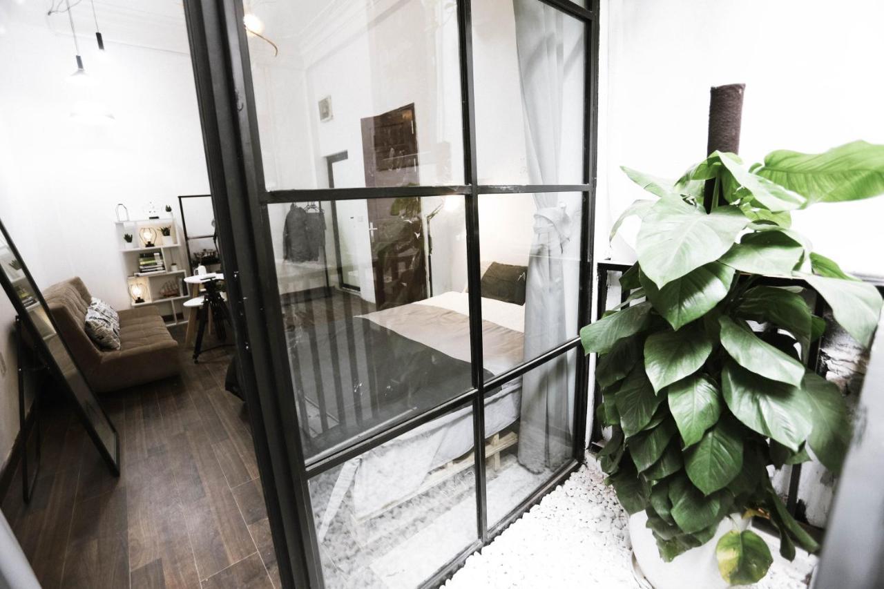 The Eyrie - Homestay In Hanoi Bagian luar foto