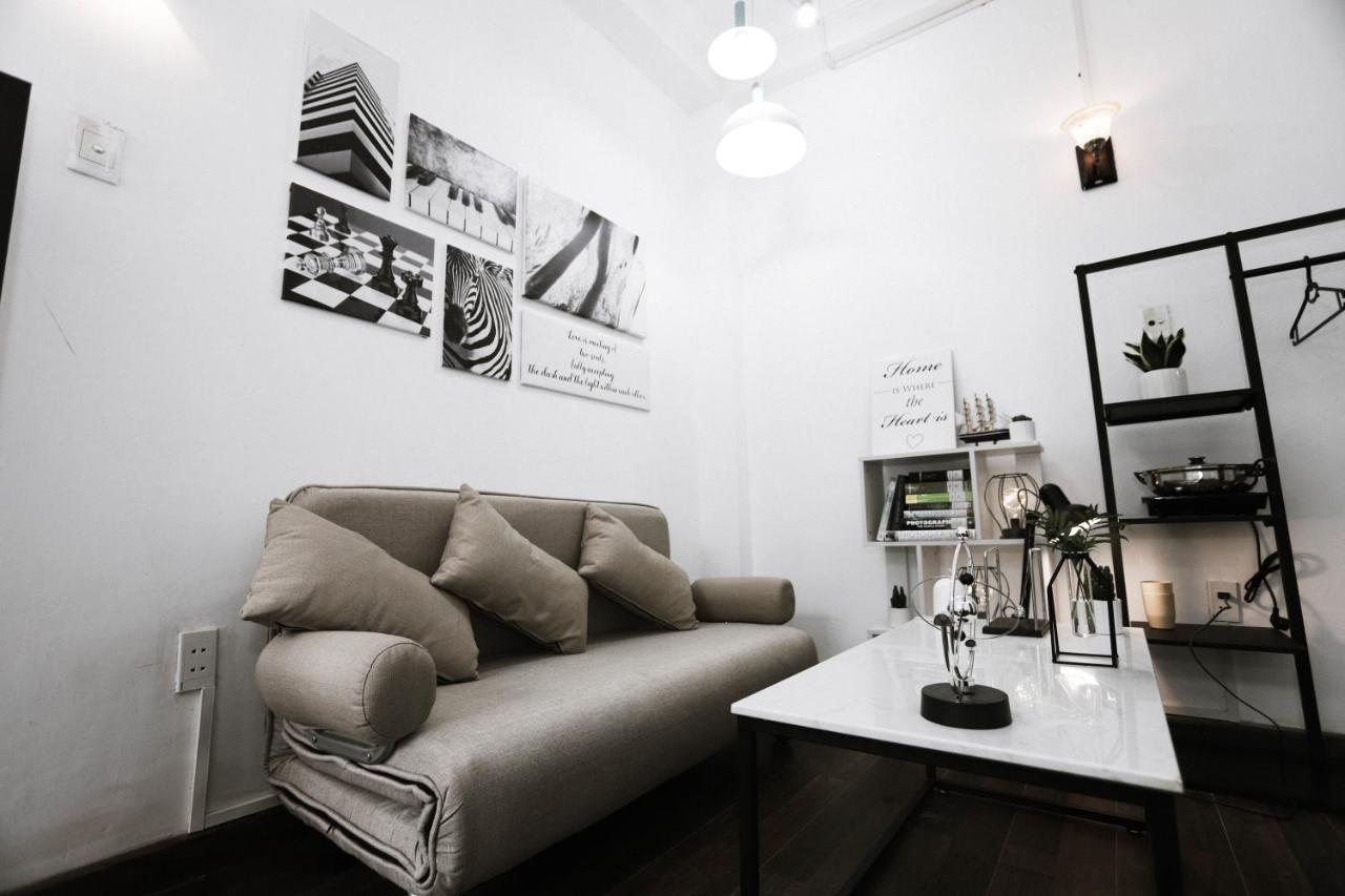 The Eyrie - Homestay In Hanoi Bagian luar foto